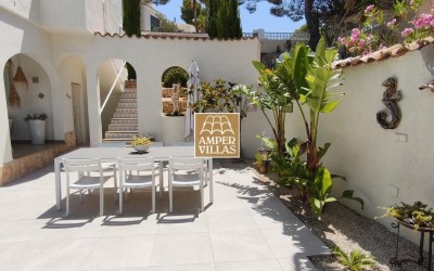 An exclusive property, offering privacy and surrounded by nature